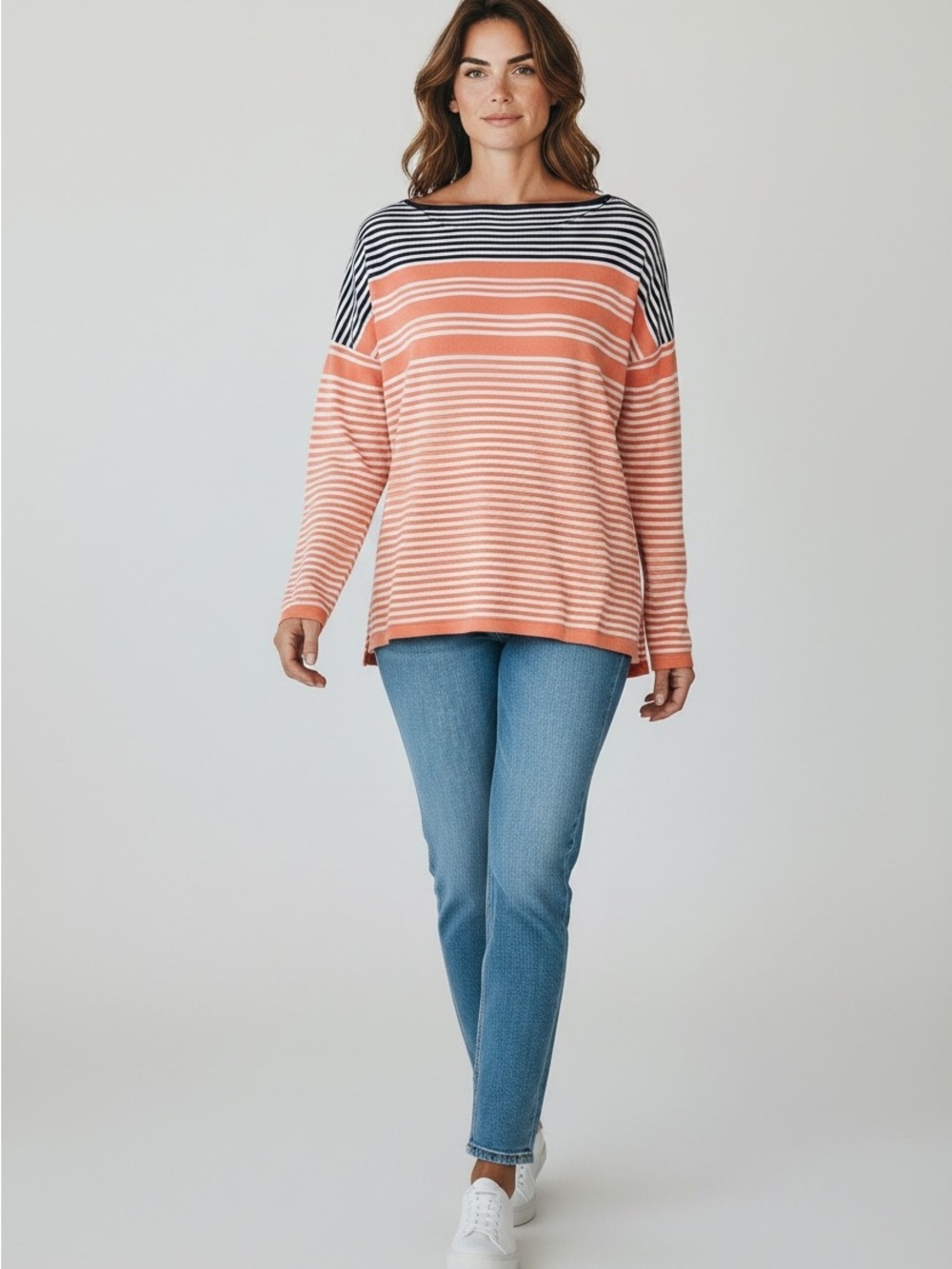 Tommy Bahama Sweater Size Medium Long Sleeve Striped Round Neck